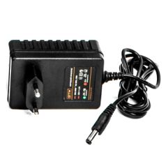 Зарядний пристрій для акумуляторів інструменту GTM Ch12V/1,5А, 12В, 1,5А, 25Вт (Ch12V/1,5А)