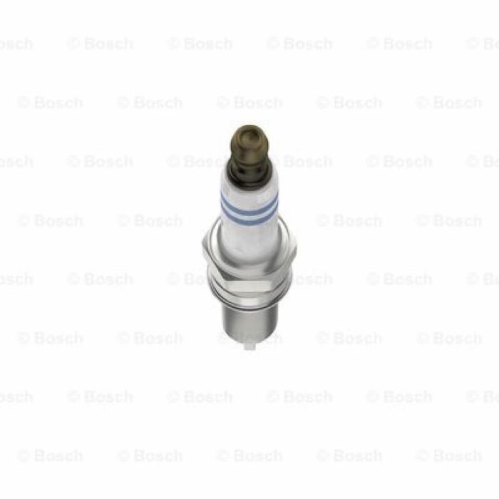 Свічка запалювання Bosch 0 242 135 527