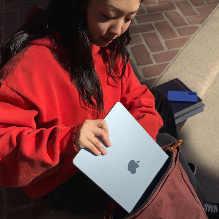 Ноутбук Apple MacBook Air 13 M4 A3240 Silver (MW0X3UA/A)