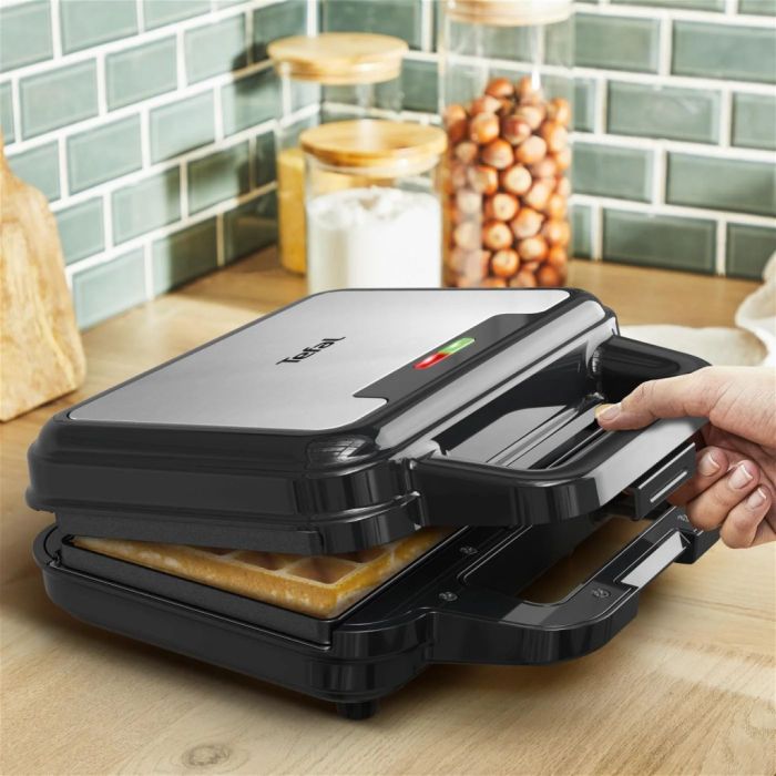 Сендвічниця Tefal SW383D10