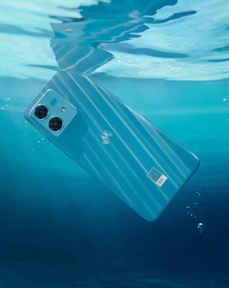 Мобільний телефон Motorola Edge 40 Neo 12/256GB Caneel Bay (PAYH0082RS)