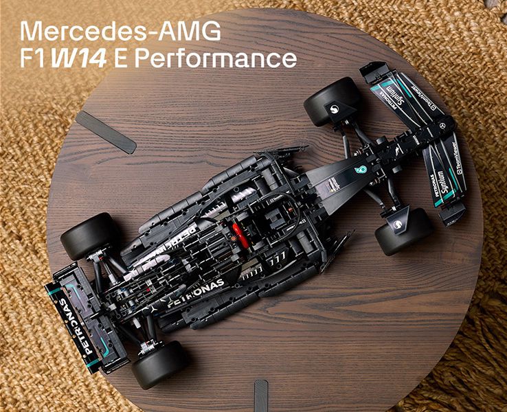 Конструктор LEGO Technic Mercedes-AMG F1 W14 E Performance