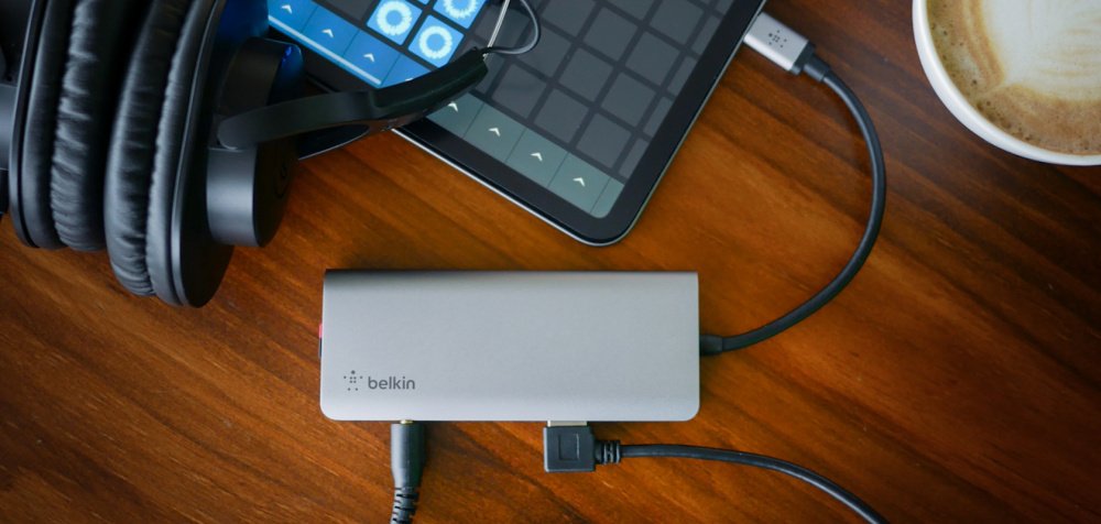 USB хаб Belkin USB-C 7in1 Multiport Dock (AVC009btSGY)