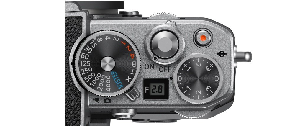 Фотоапарат NIKON Z fc Body Silver (VOA090AE)