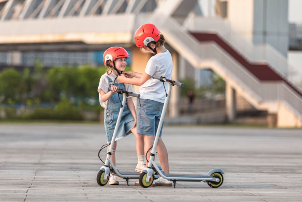 Електросамокат Segway-Ninebot C10, White