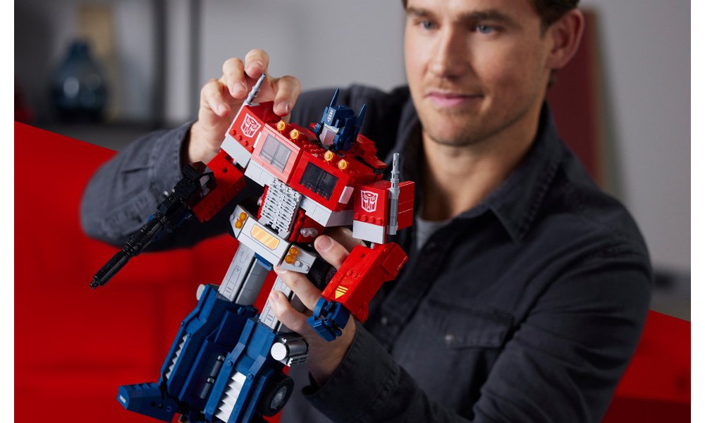 LEGO 10302 Icons Optimus Prime