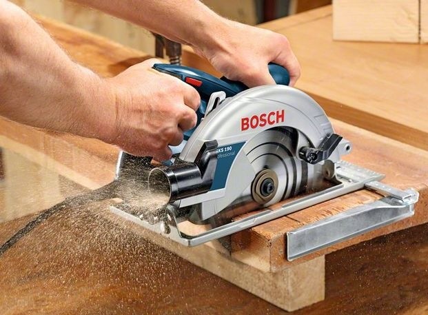 Циркулярна пила Bosch GKS 190