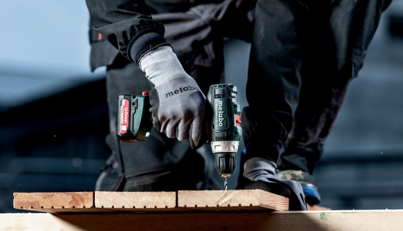 Акумуляторний шуруповерт-дриль Metabo PowerMaxx BS 12