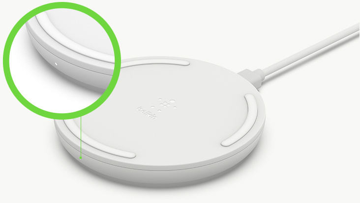 Бездротовий зарядний пристрій Belkin Pad Wireless Charging Qi, 10W, PSU, white (WIA001BTWH)