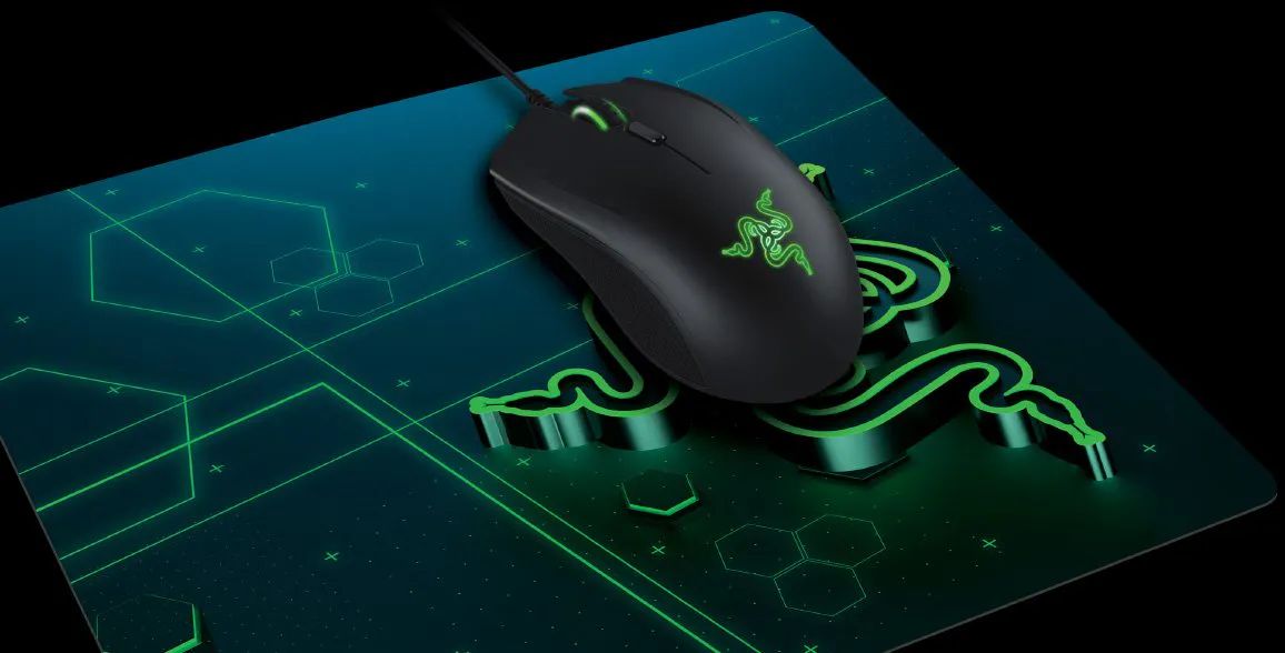 Игровая поверхность Razer Goliathus Mobile small (RZ02-01820200-R3M1)