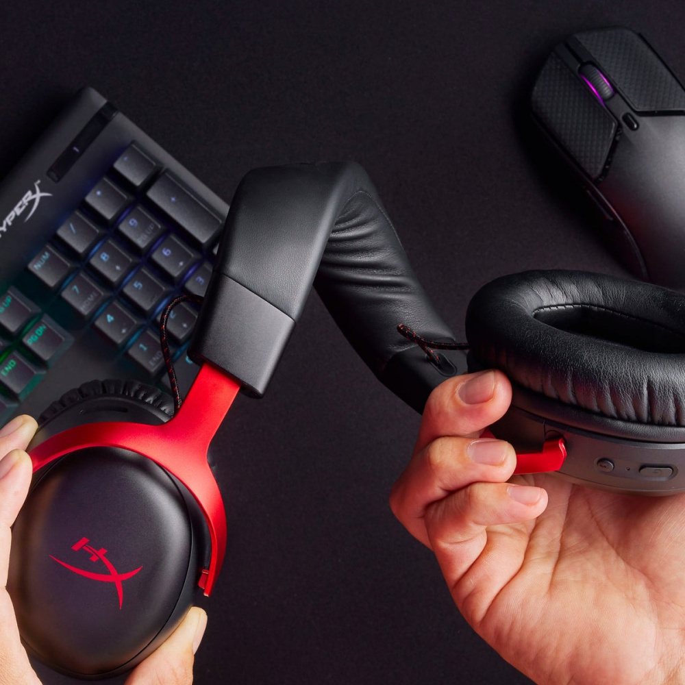 Игровая гарнитура HyperX Cloud III Wireless Black (77Z45AA)