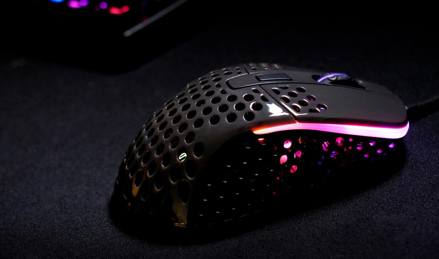 Ігрова миша Xtrfy M4 RGB, Pink (XG-M4-RGB-PINK)