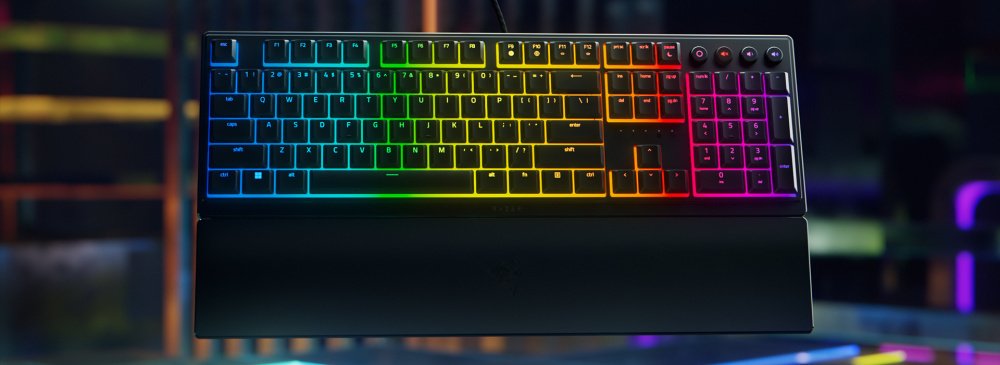 Ігрова клавіатура Razer Ornata V3 RGB 104key Mecha-Membrane Switch USB RU Black (RZ03-04460800-R3R1)