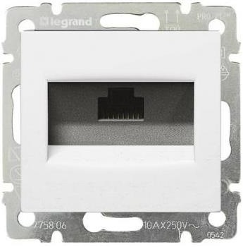 Розетка Legrand Valena Classic 1XRJ45