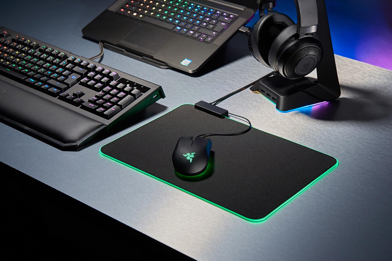 Ігрова поверхня Razer Goliathus Extended Chroma, RGB, XXL (920х294х3мм), чорний