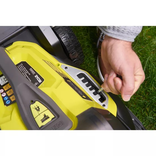 Газонокосарка Ryobi ONE + Hybrid RY18LMH37A-250 18В/220В 2х5.0А/ч, 37см, 25-70 мм, 45л, мульчування