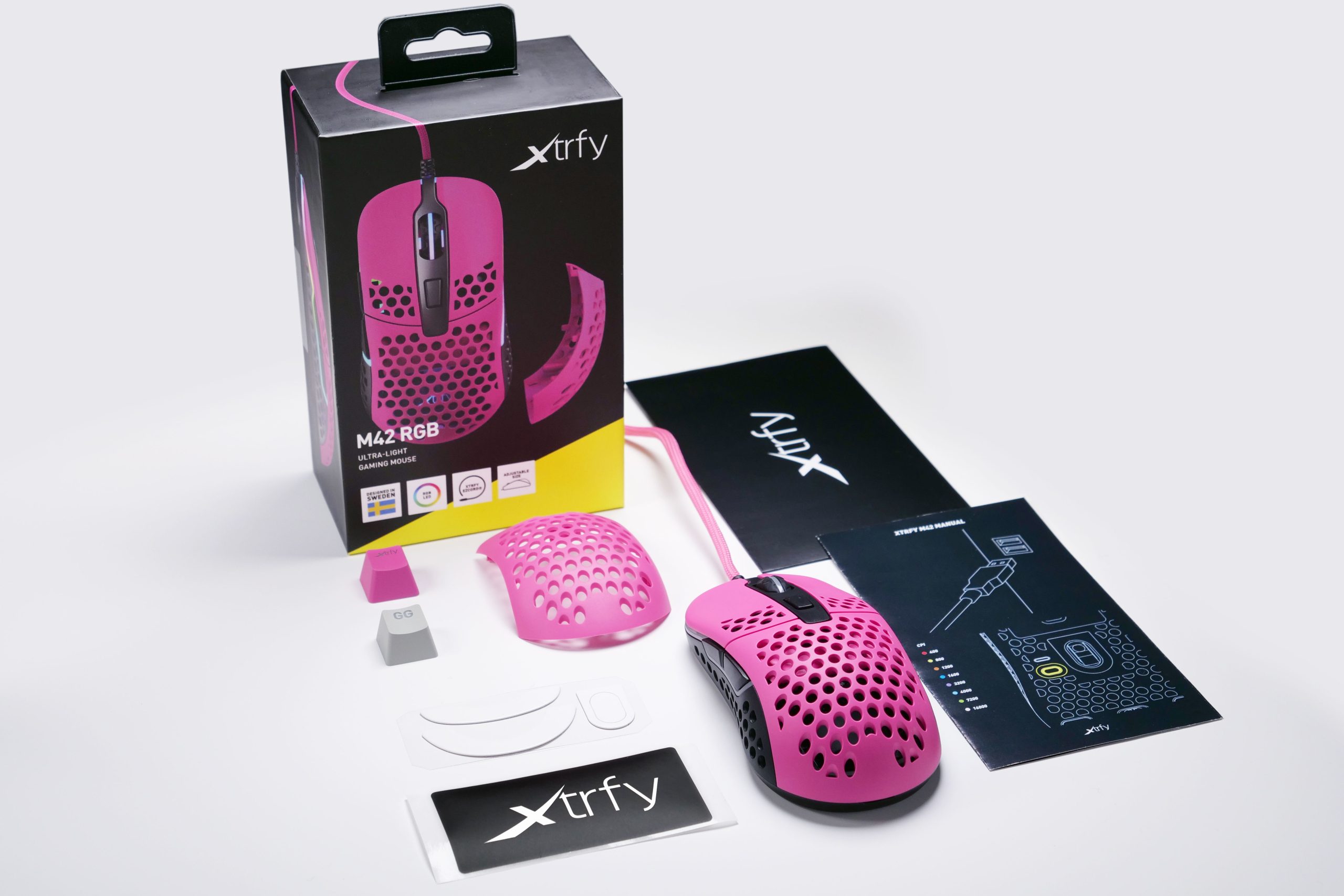 Cherry Xtrfy Миша M42 RGB USB Pink