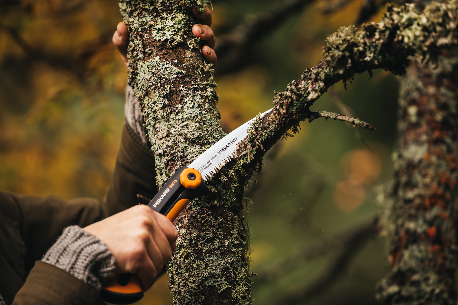 Пила садова Fiskars Xtract SW73, з кліпсою, 22.3см, 0.13кг