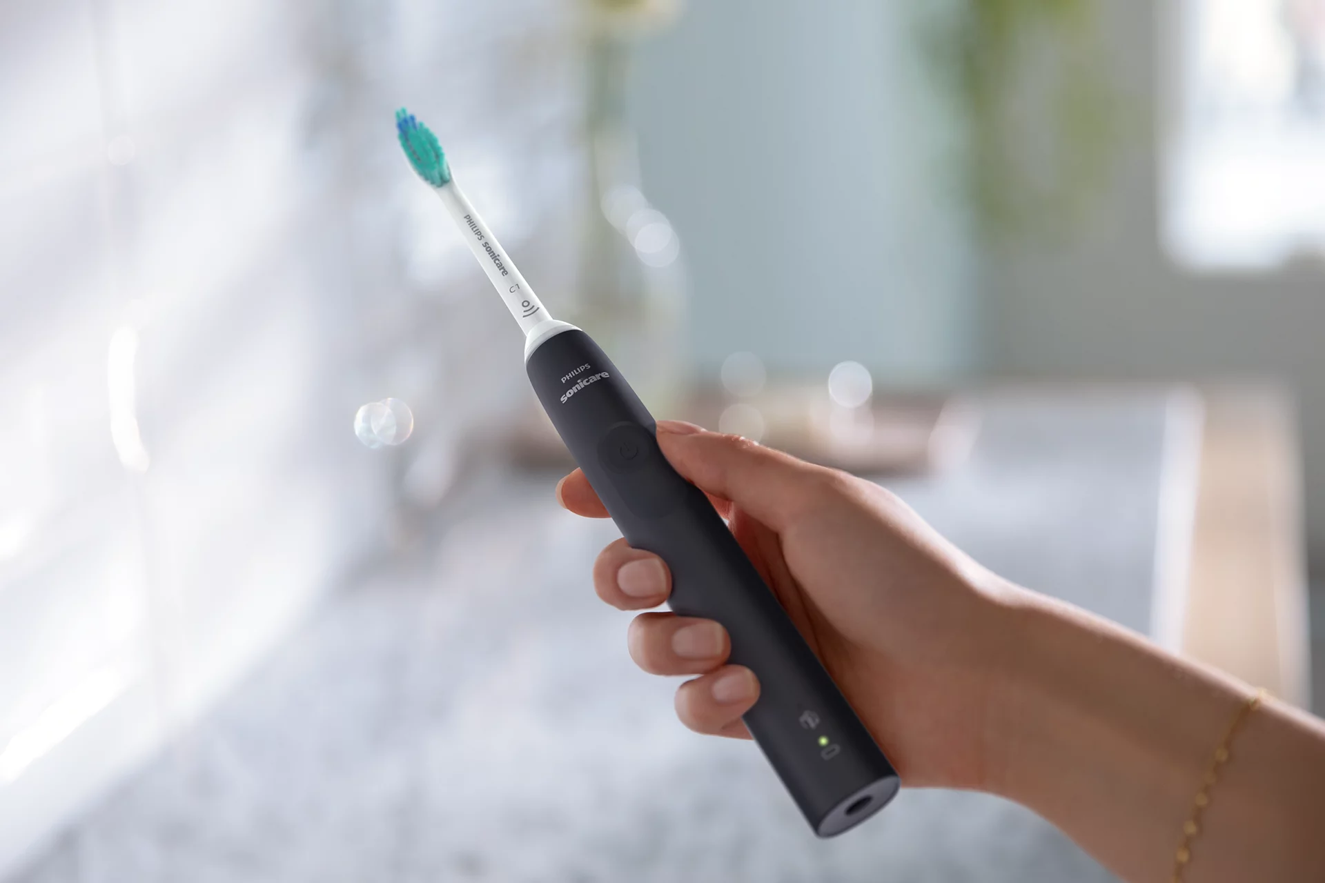 Электрическая звуковая зубная щетка Philips Sonicare 3100 series HX3671/14