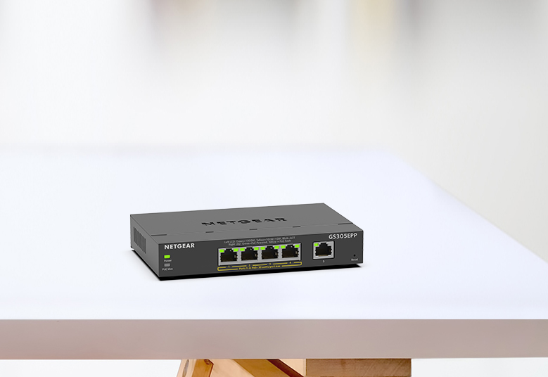 Комутатор NETGEAR GS305EPP 4xGE PoE+(120W), 1xGE, керований