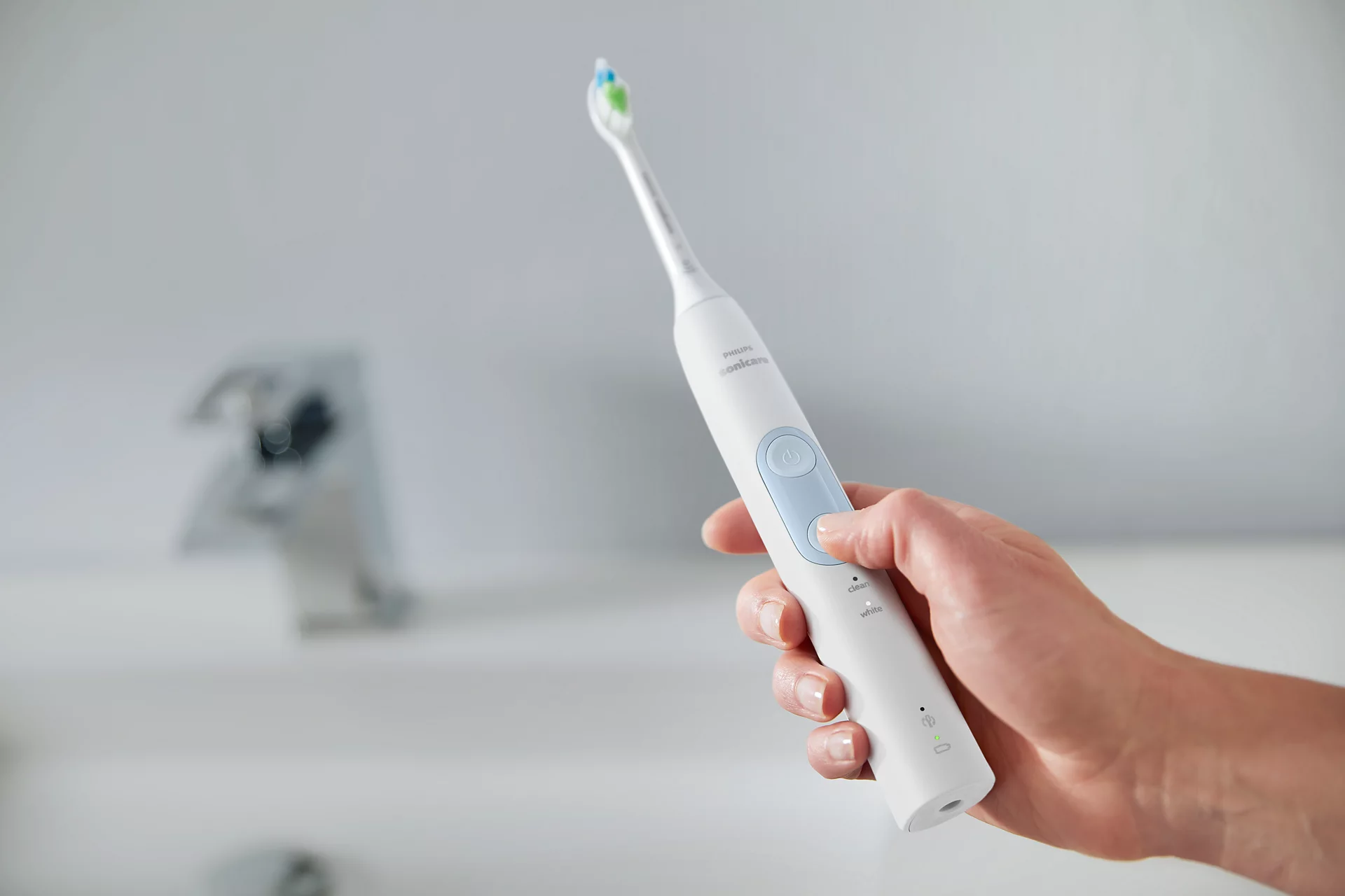 Электрическая зубная щетка Philips Sonicare Protective clean HX6839/28