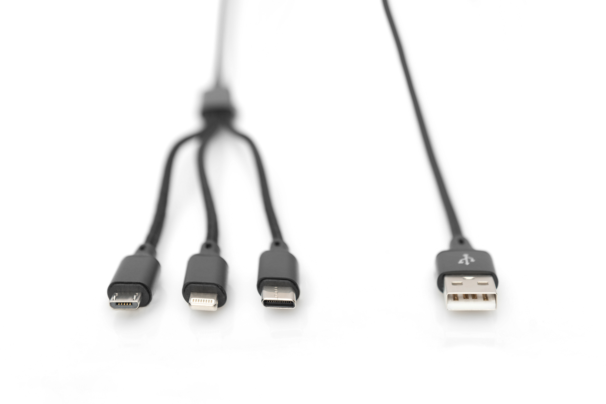 Кабель DIGITUS 3in1 USB-А – Type-C + microUSB + Lightning 1m Black (AK-300160-010-S)