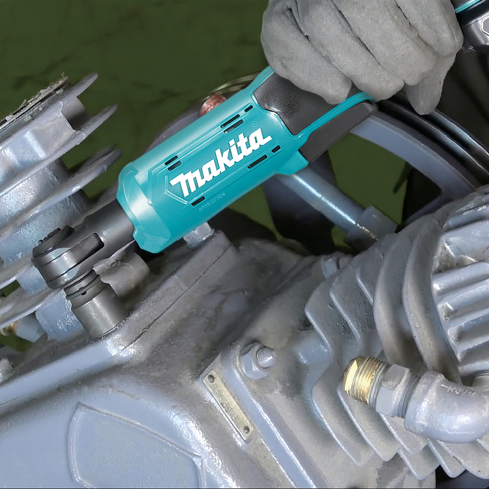 Гайковерт Makita WR100DZ