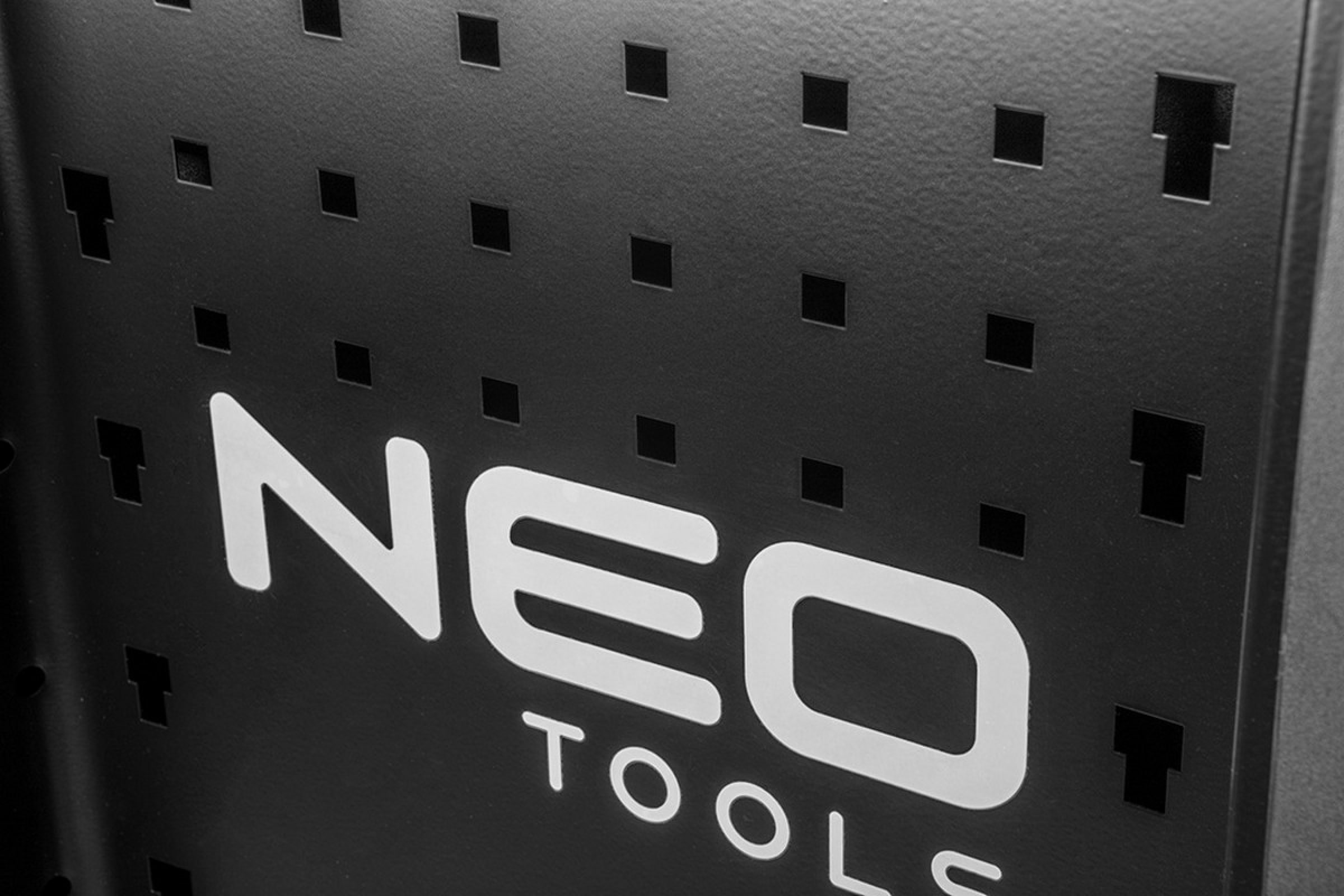 Шафа-візок для інструменту Neo Tools, висувні ящики 7шт, 97.8х77.5х46.5см, метал з алюмінієвою стільницею