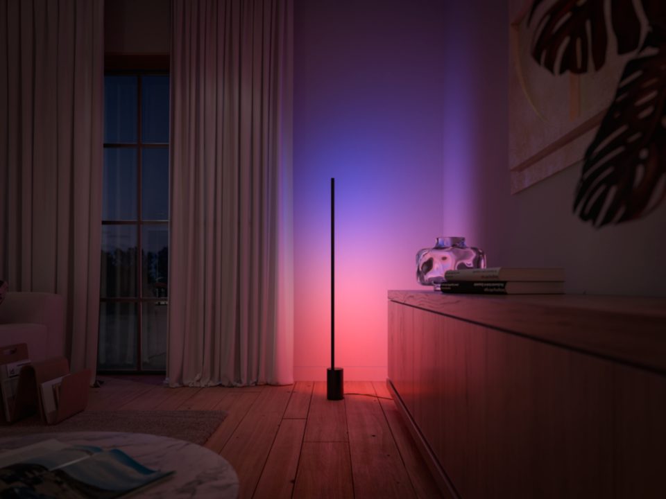 Торшер розумний Philips Hue Signe 2000-6500K RGB Gradient Bluetooth (915005987201)