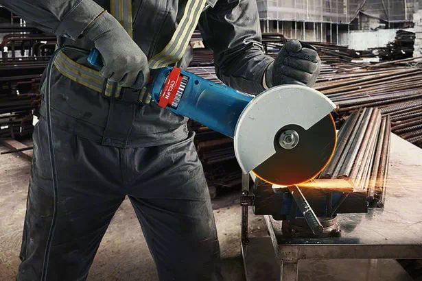 Шліфмашина кутова Bosch GWS 24-230 P, 230мм, 2400Вт, 8500об•хв, 5.7кг