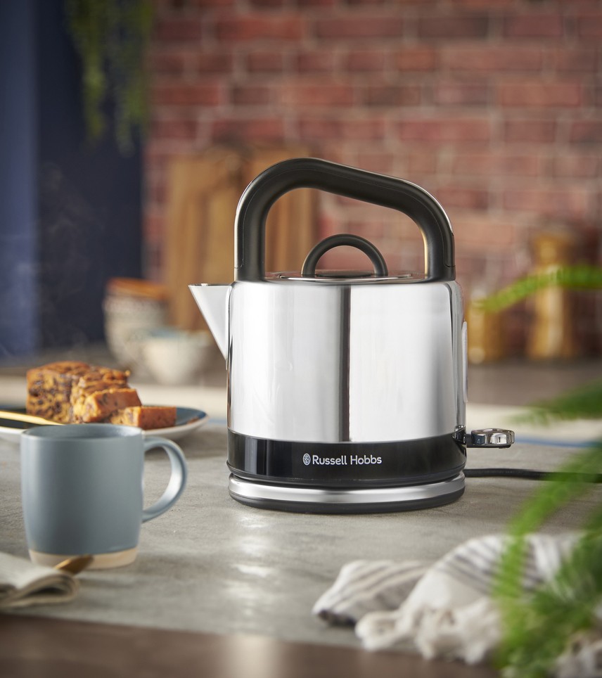 Електрочайник Russell Hobbs 26420-70 Distinctions, чорний