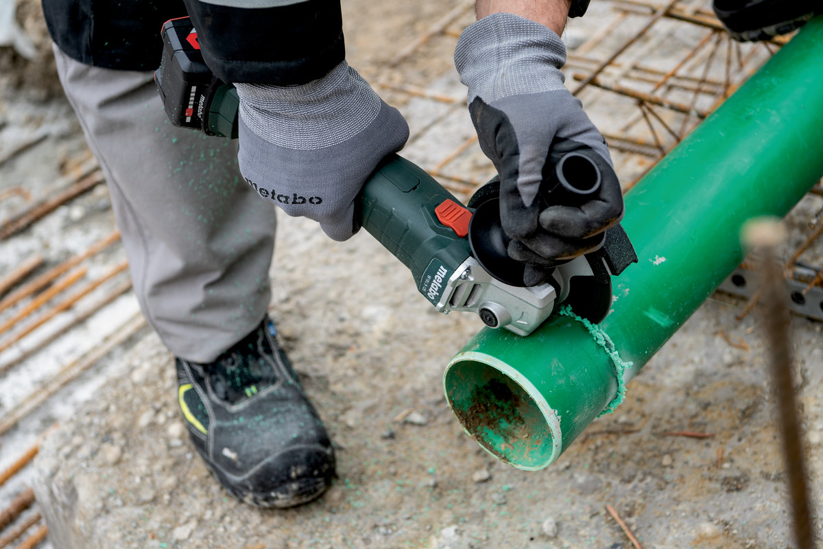 Шліфмашина кутова акумуляторна Metabo W 18 L 9-125 Quick, 125мм, 18В, 8500об•хв, М14, 2.3кг, без АКБ та ЗП