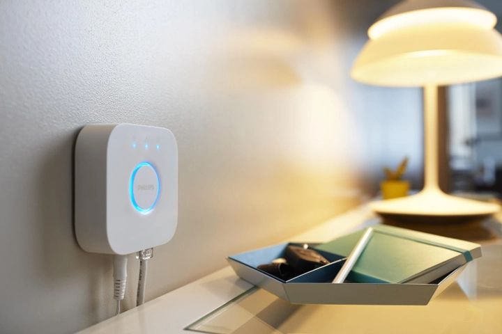 Блок керування Philips Hue Bridge, ZigBee