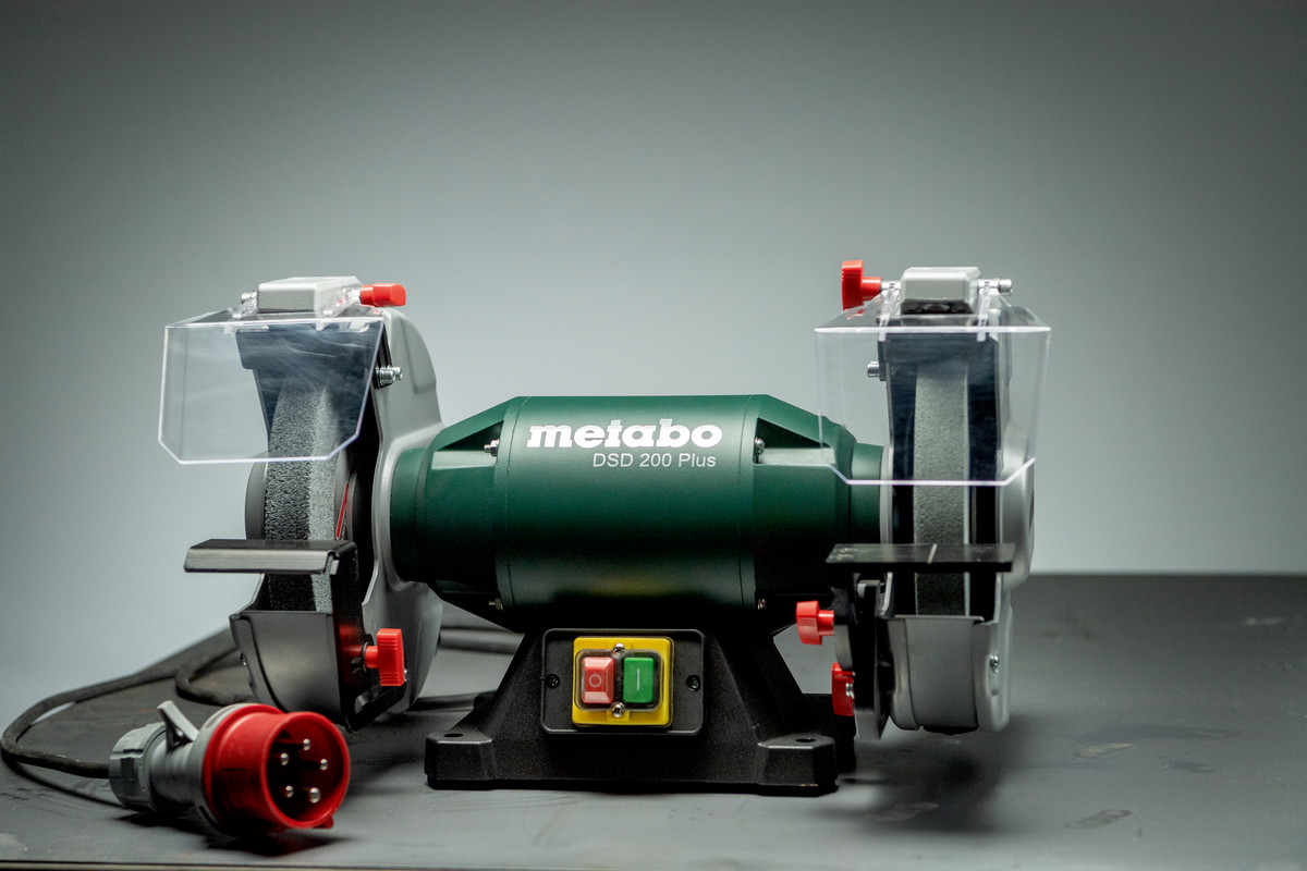 Верстат заточувальний Metabo DSD 200 PLUS, 750Вт, коло 200x25, 2980об/хв, 17.8кг