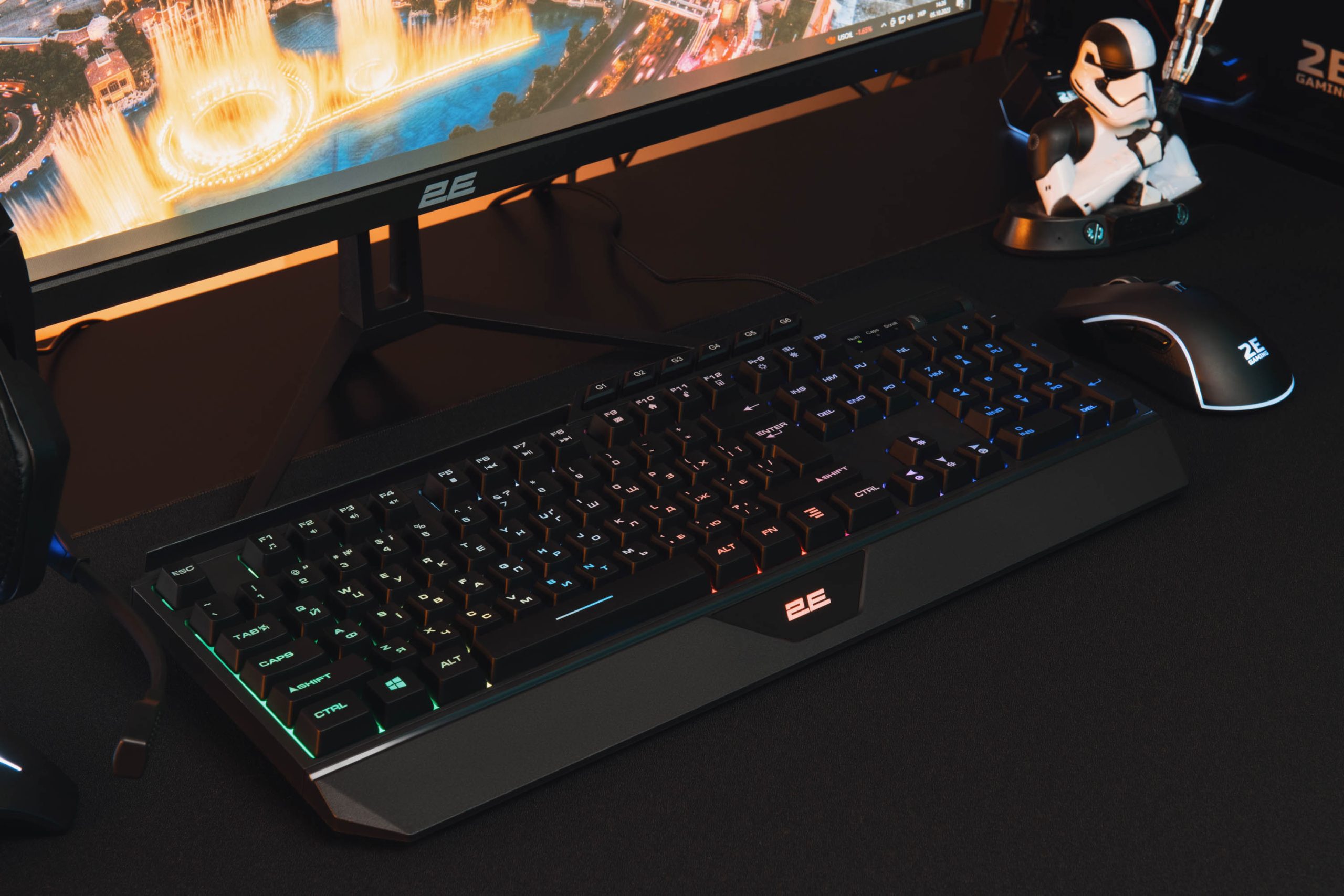 Игровая клавиатура 2E Gaming KG315 RGB USB Black Ukr