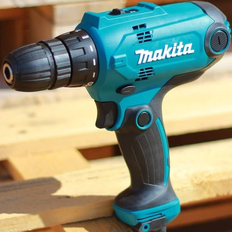 Шуруповерт Makita DF0300 сетевой