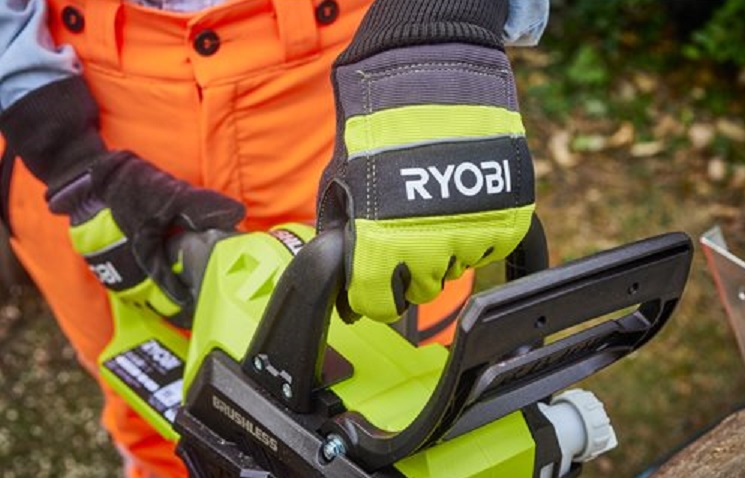 Рукавички для роботи з ланцюговою пилкою Ryobi RAC258L, вологозахист, р. L