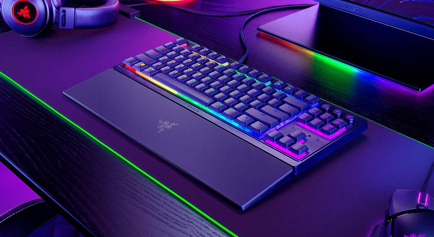 Ігрова клавіатура Razer Ornata V3 TKL RGB 84key Mecha-Membrane Switch USB-A UKR Black (RZ03-04881800-R371)