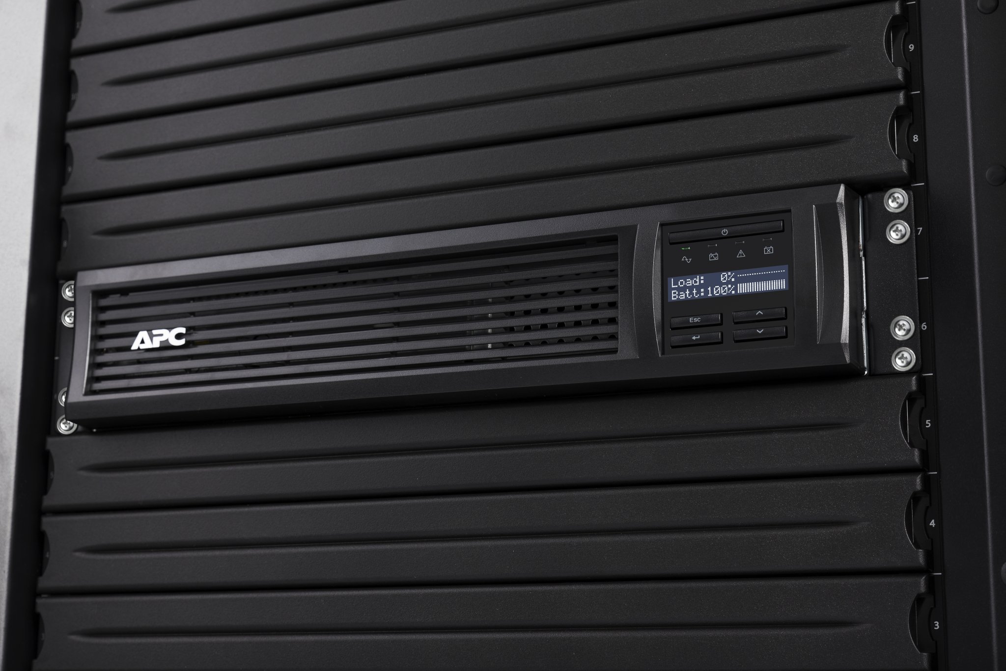 ДБЖ APC Smart-UPS 2200VA/1980W SmartConnect (SMT2200RMI2UC)