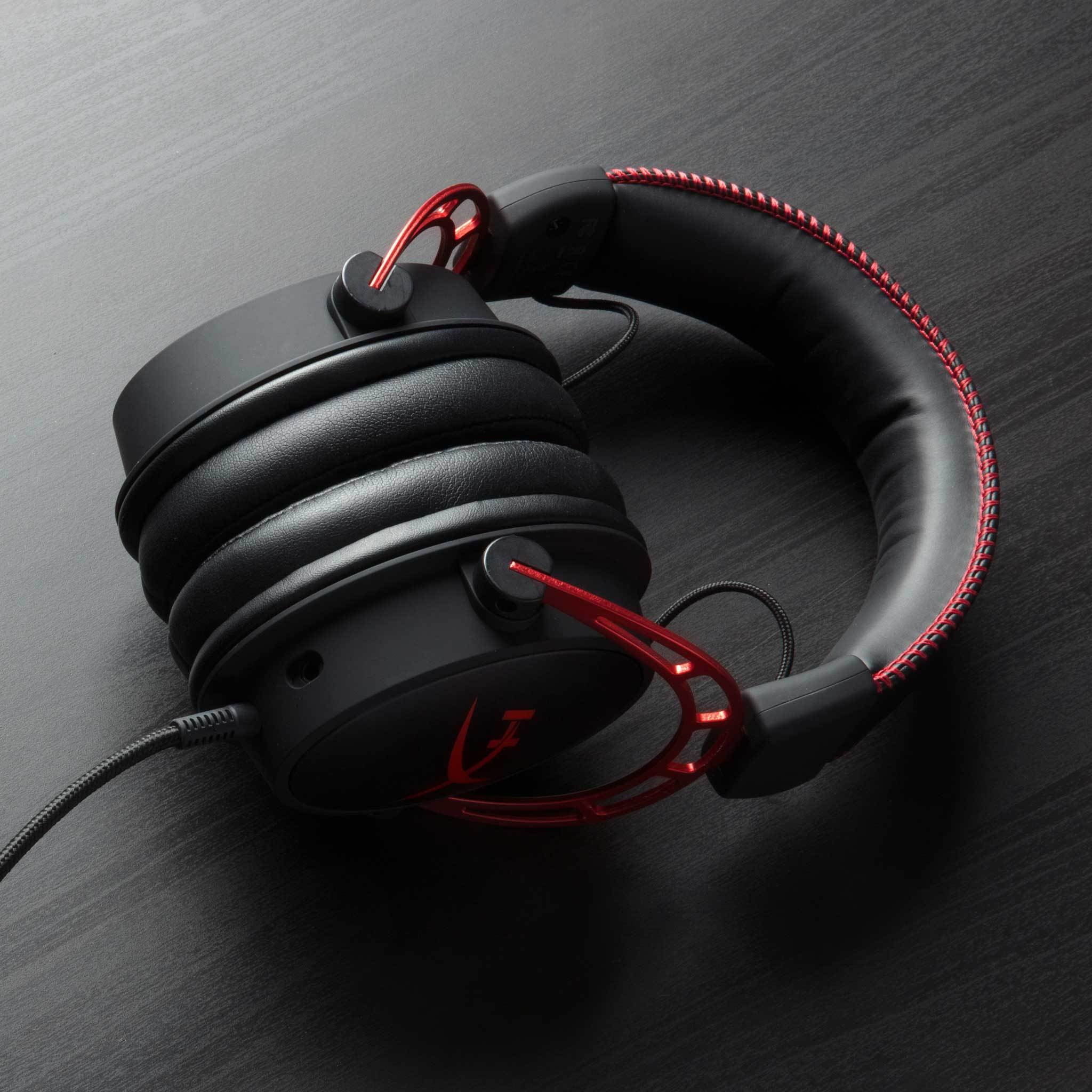 Игровая гарнитура HyperX Cloud Alpha Black/Red (4P5L1AM)