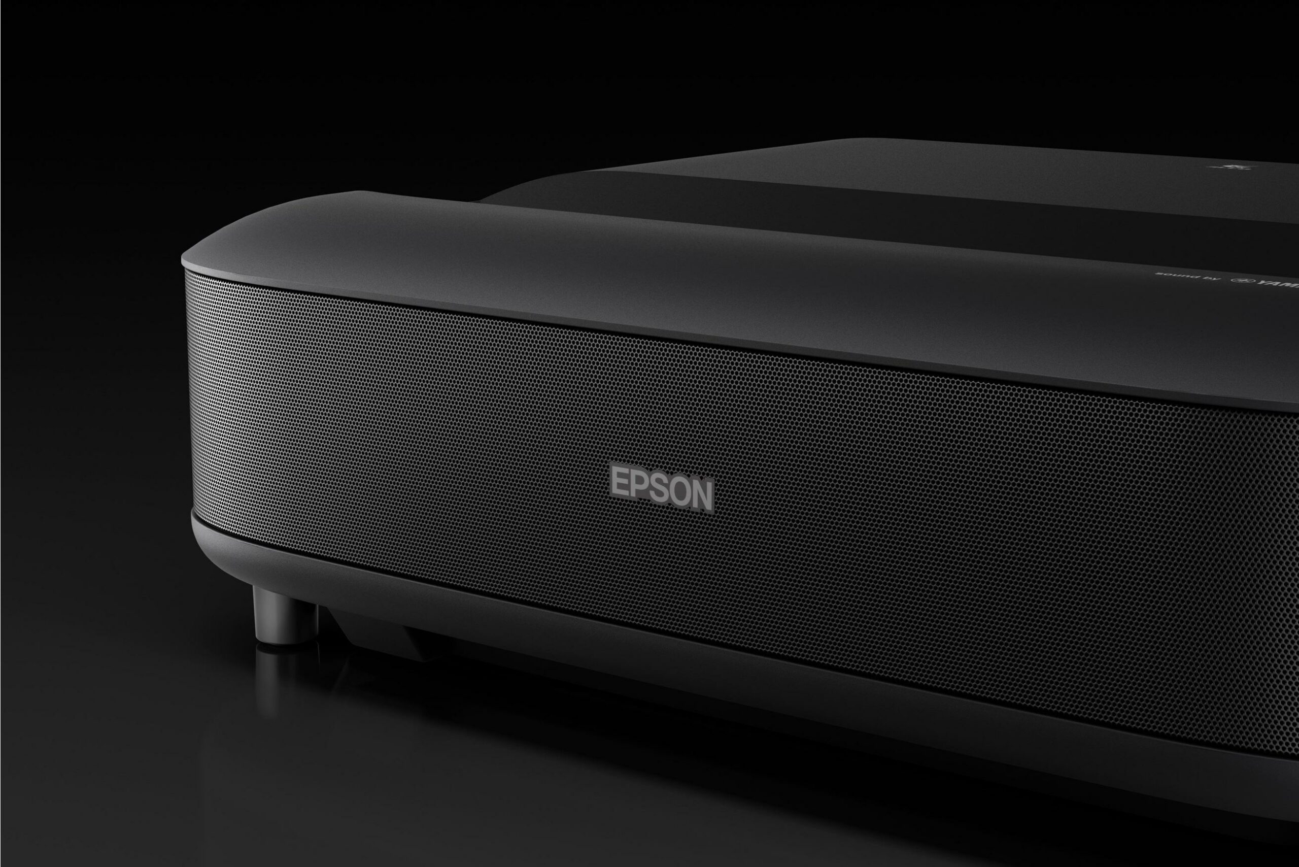 Проєктор домашнього кінотеатру Epson EH-LS650B UHD, 3600 lm, LASER, 0.25, WiFi, Android TV, чорний