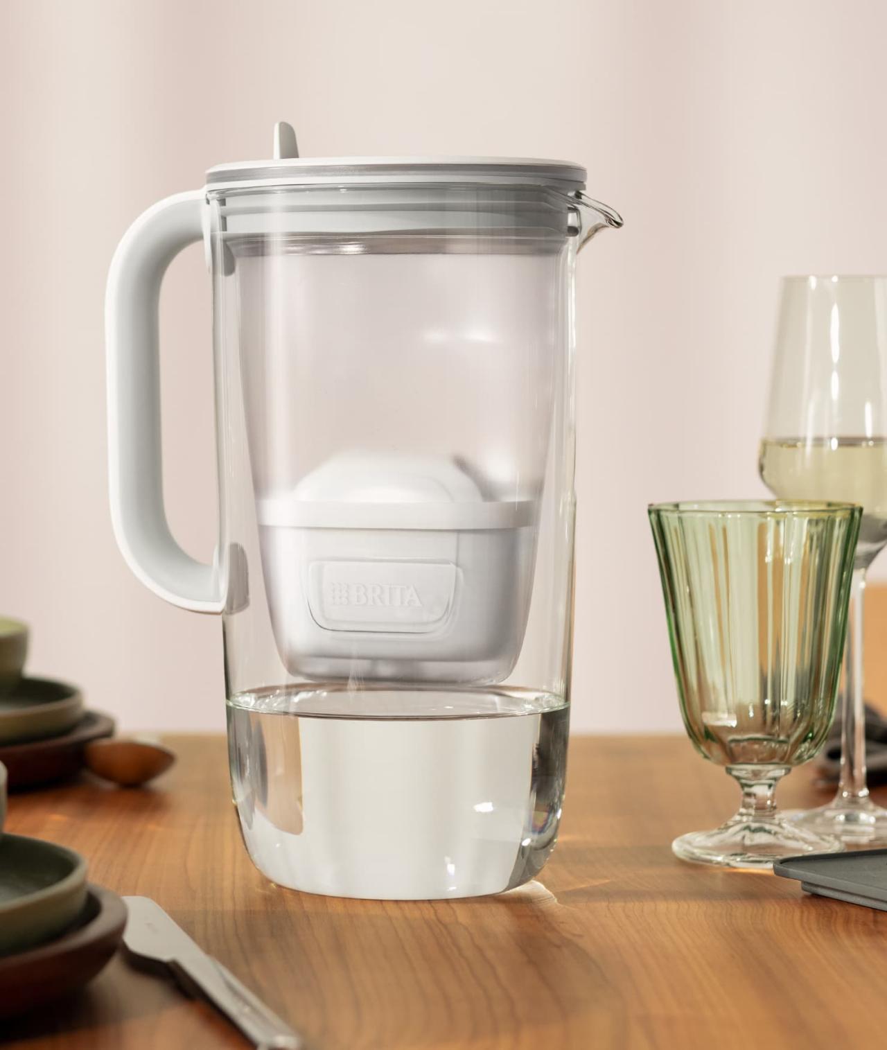 Фільтр-глечик Brita Glass Jug One, скляний, 2.5л, синій (1050452)