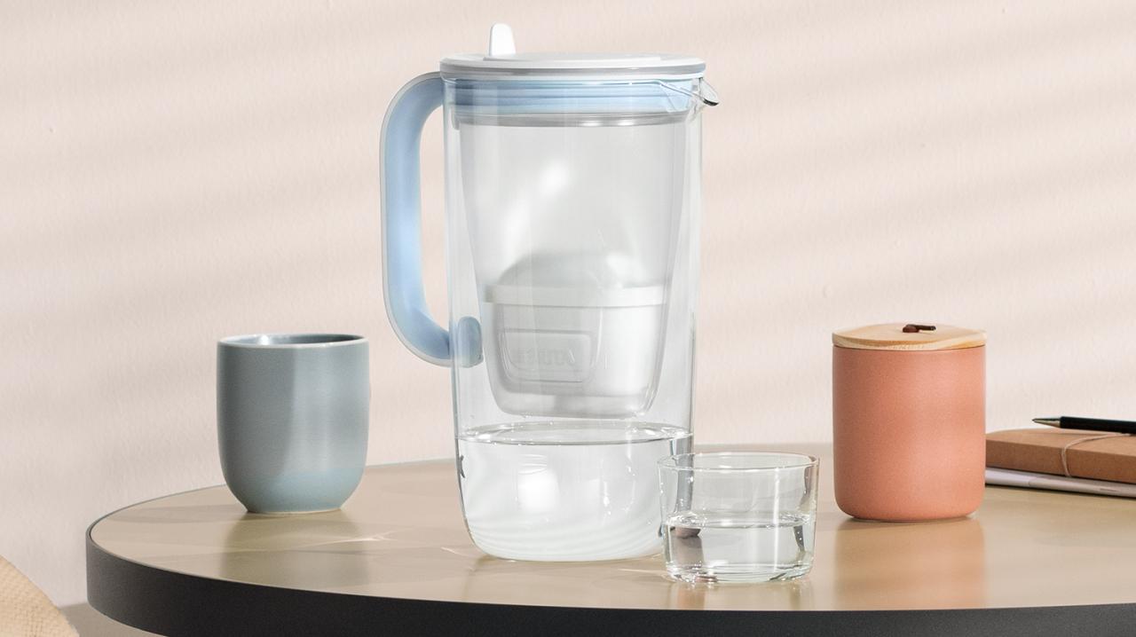 Фільтр-глечик Brita Glass Jug One, скляний, 2.5л, синій (1050452)