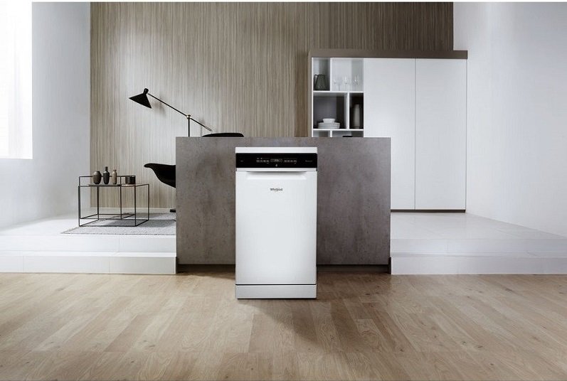 Посудомийна машина Whirlpool WSFO3O23PF