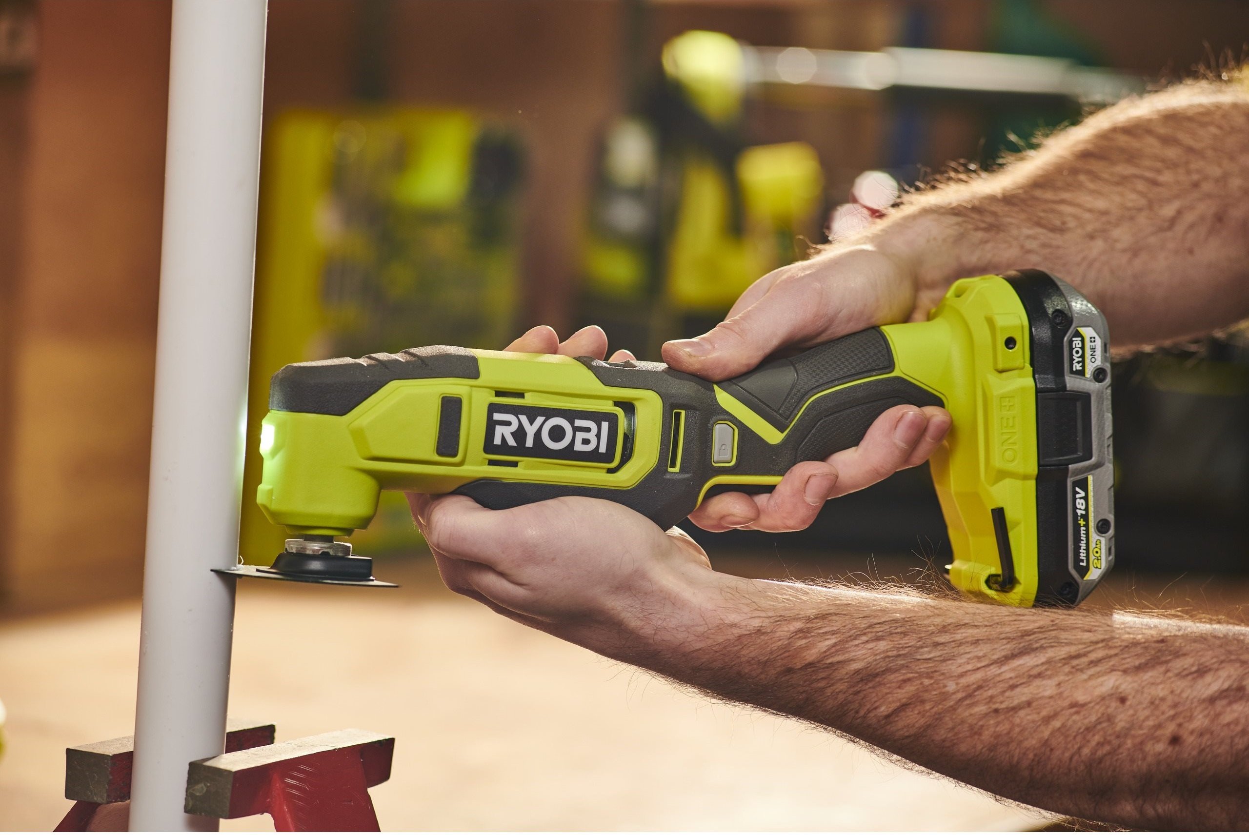 Багатофункціональний інструмент Ryobi ONE+ RMT18-0 (без АКБ та ЗУ)