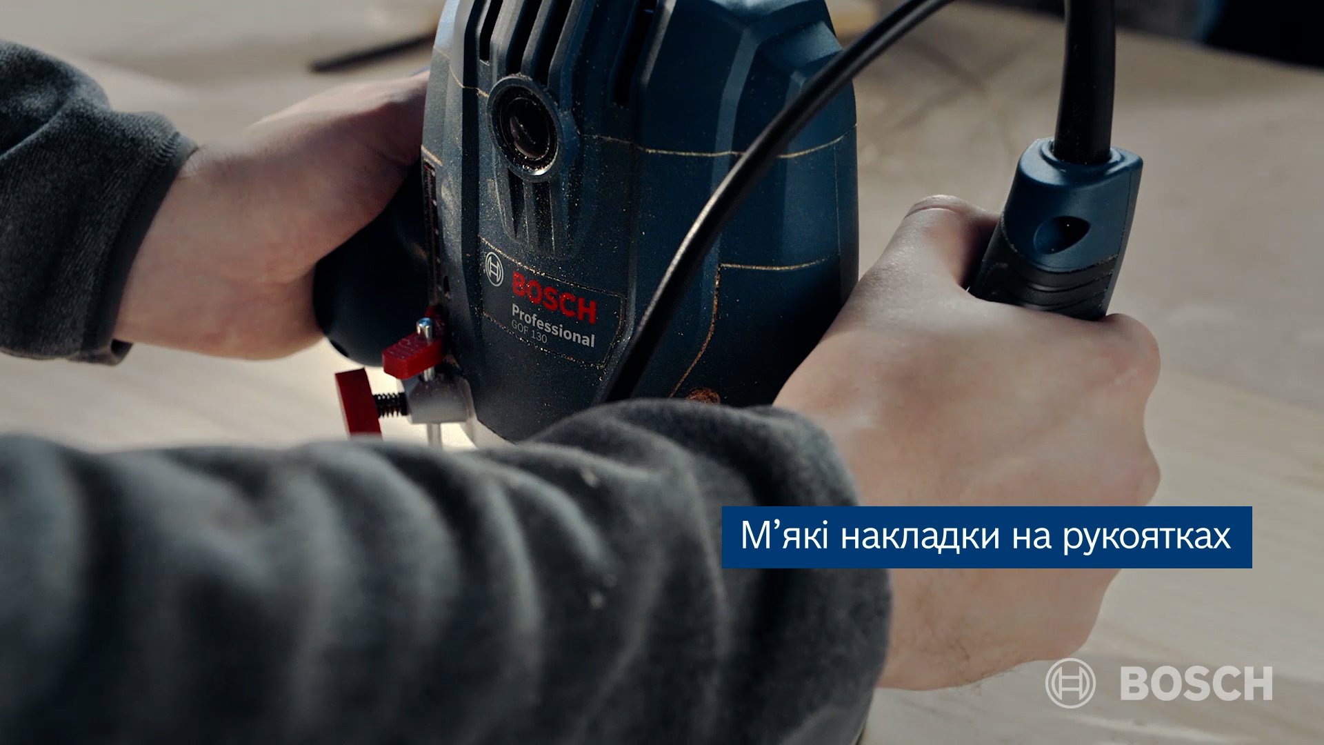 Фрезер Bosch GOF 130, 1300Вт, 11000-28000 об/хв, цанга 6 та 8мм, 3.5кг