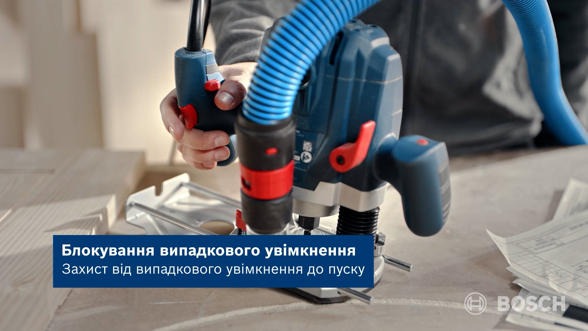 Фрезер Bosch GOF 130, 1300Вт, 11000-28000 об/хв, цанга 6 та 8мм, 3.5кг