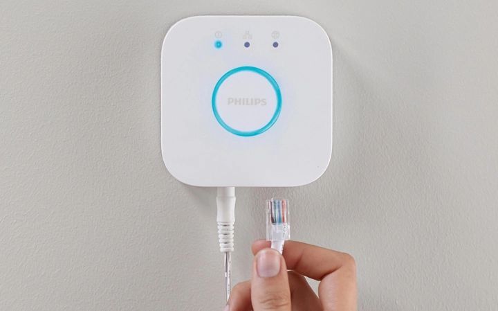 Блок керування Philips Hue Bridge, ZigBee (929001180642)