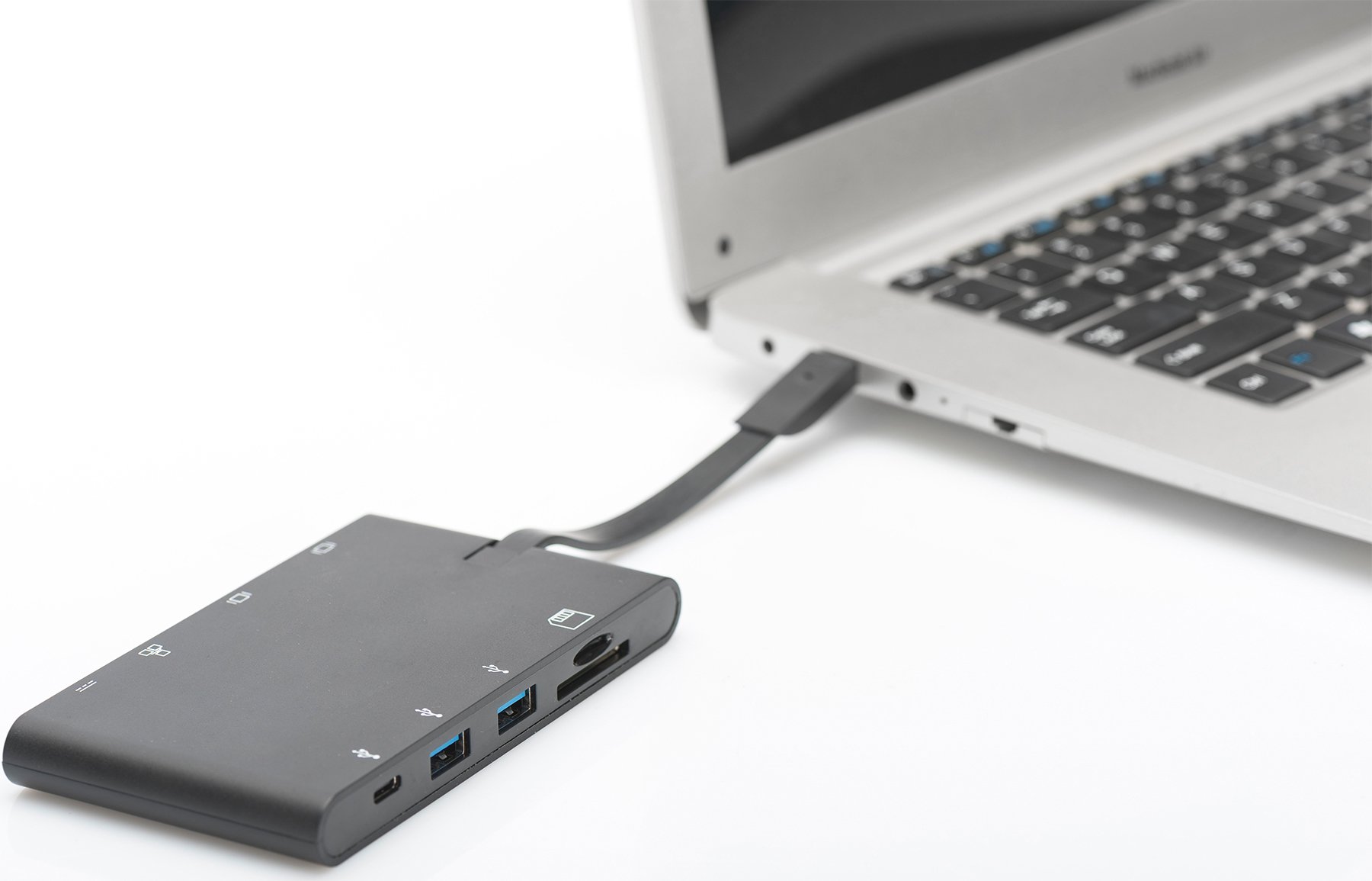 Док-станція DIGITUS Travel USB-C, 9 Port (DA-70865)