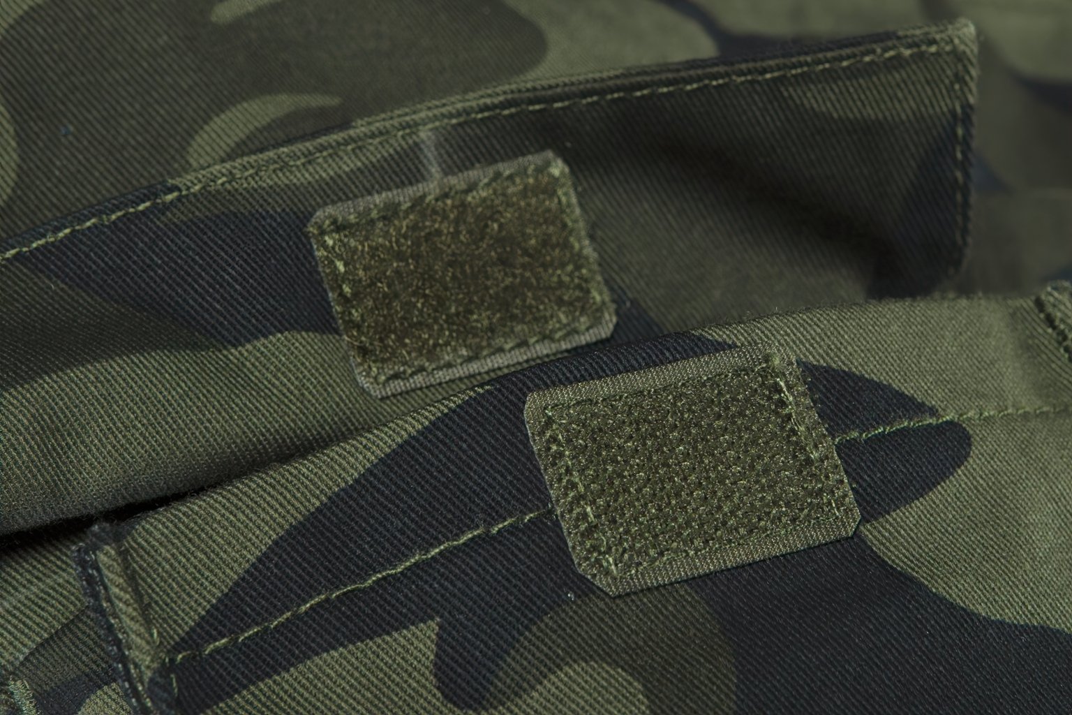 Полукомбинезон рабочий Neo Tools military CAMO, размер S (81-241-S)